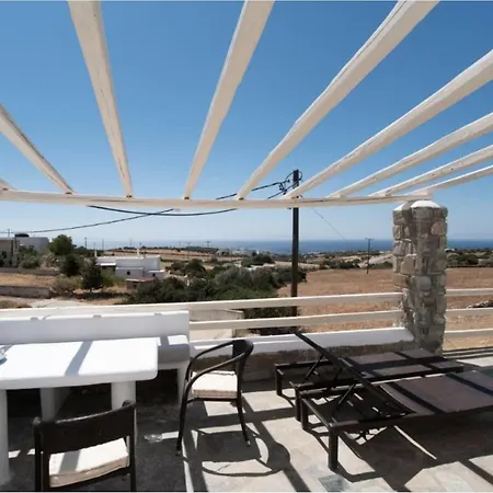 Villa Aspro Paros 1 *